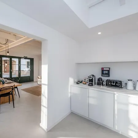 M - 27 Hotel Es Mercadal