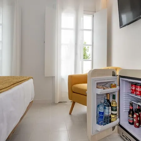 M - 27 3* Es Mercadal