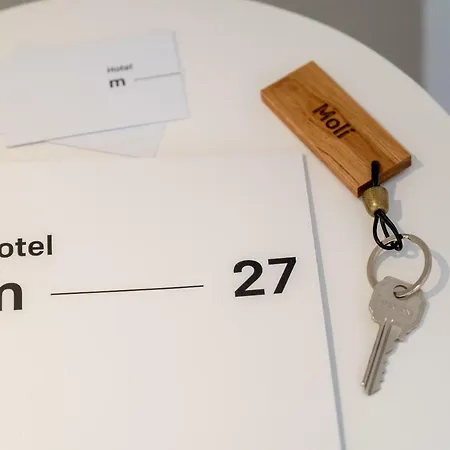 M - 27 3* Es Mercadal