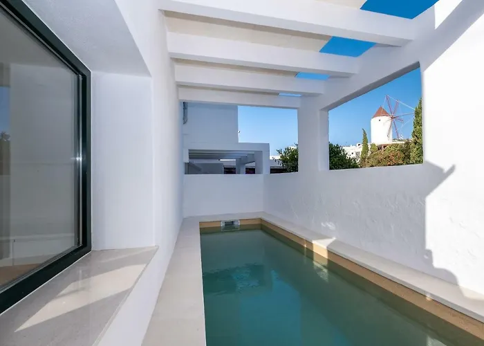 M - 27 Szálloda Es Mercadal