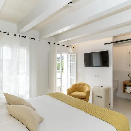 Hotel M - 27 3*