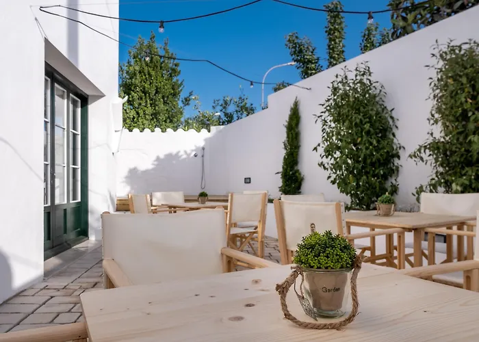 M - 27 Hotel Es Mercadal