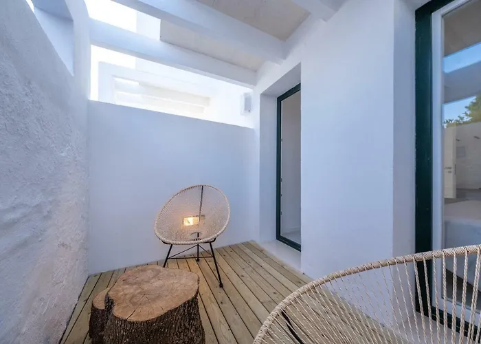 M - 27 Hotel Es Mercadal