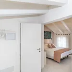 M - 27 Hotel